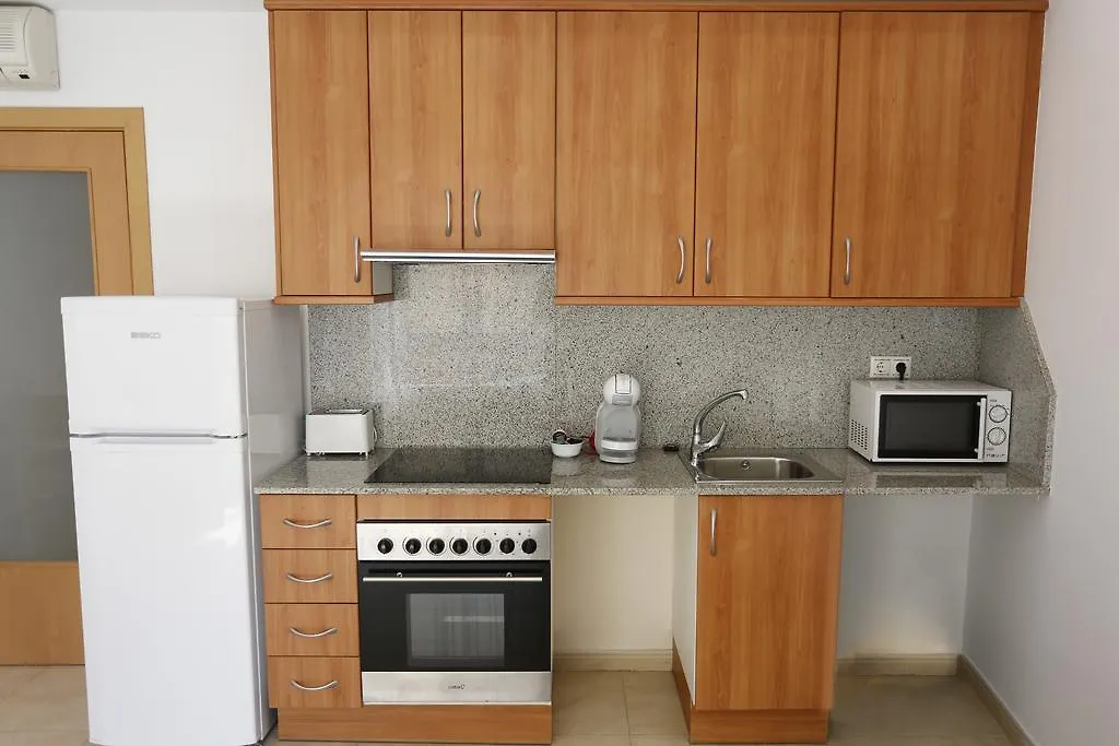 Apartaments Claudia Reus 0*,  Spain