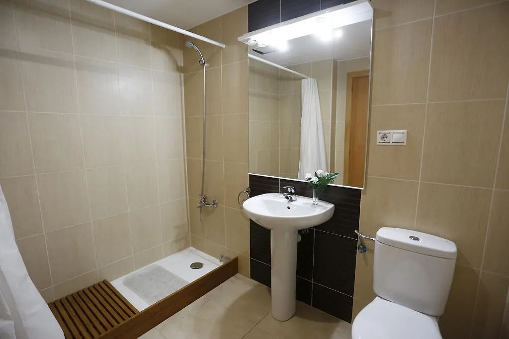 Apartaments Claudia Reus 0*,